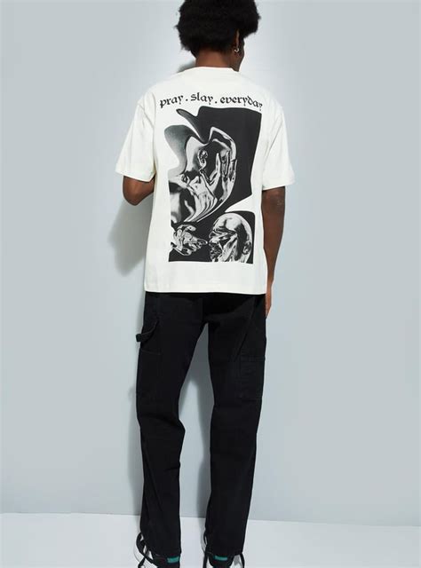 Buy URB_N Men Oversized Back Print T-shirt Online at just Rs. 599.0 ...