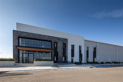 Factory Building 的图像结果