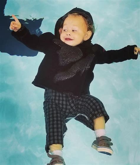 Ryan Swimming Pool 的图像结果