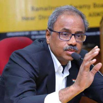 Dr. (Prof.) Chandra Shekhar Yadav, Orthopedic and Joint Replacement ...