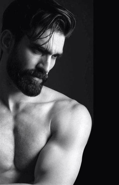 7 Benefits Of A Neckline Trim Beard You Should Be Knowing