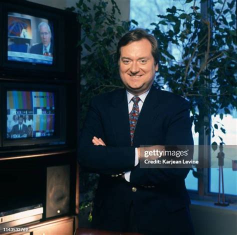 Tim Russert 的图像结果