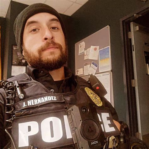 Darian Jarrott shooting: From traffic stop near Deming to shootout in ...