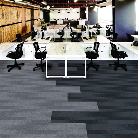 Stylish Commercial Office Carpet Tiles in Patterns - China Modern ...