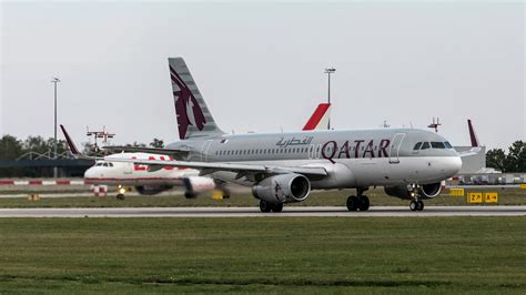 Qatar Airways Airbus A320-232(WL) - oneworld virtual