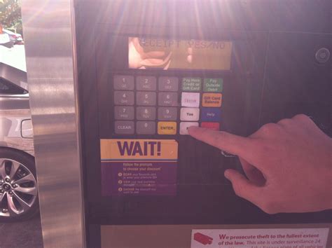 How to Operate a Gas Pump at Smith's Fuel Center : 10 Steps - Instructables