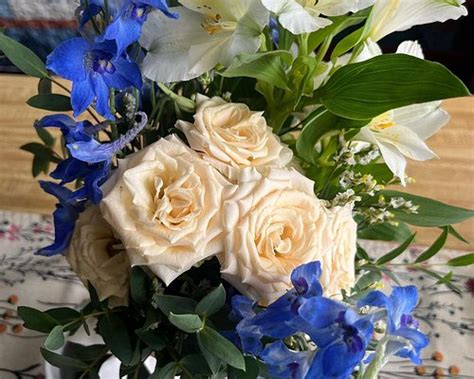 PIONEER INN (Homer) - Hotel Reviews, Photos, Rate Comparison - Tripadvisor