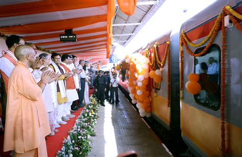 Hon’ble UP CM Shri Yogi Adityanath Flags Off ‘Somnath Swabhiman Yatra ...