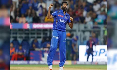 IPL 2024: Young fan gets a "core memory" from Bumrah