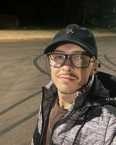 𝓛𝓾𝓬𝓪𝓼 𝓹𝓲𝓷𝓮𝔃𝓲 (siga) ☝🏻🍀 | Amém ️🕊 @_pinezi_ @_os_escolhidos_god · #instagram_kids #instagram ...