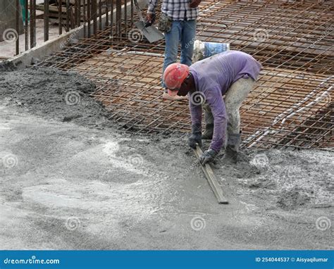 Wet Concrete In Spanish at David Headrick blog