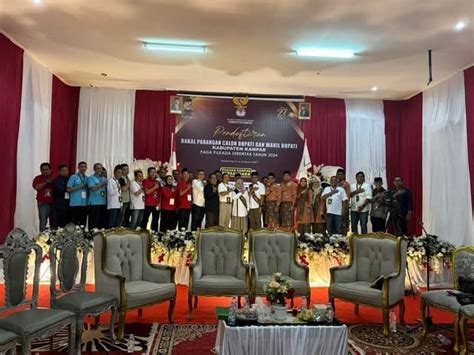 Tiga Pasangan Balon Bupati dan Wakil Bupati Kampar Daftarkan Diri ke ...