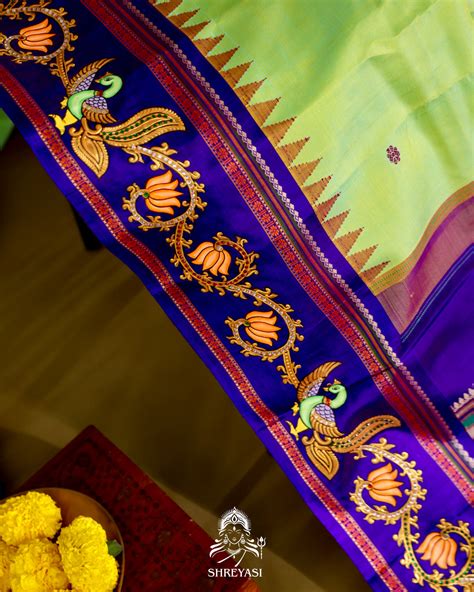 Kanjivaram Silk Saree with Tanjore Artwork – SHREYASI