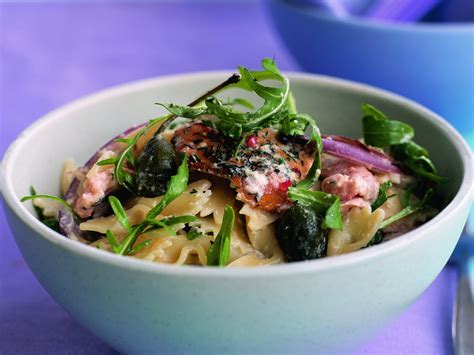 Farfalle with salmon, capers and dill | Women's Weekly Food