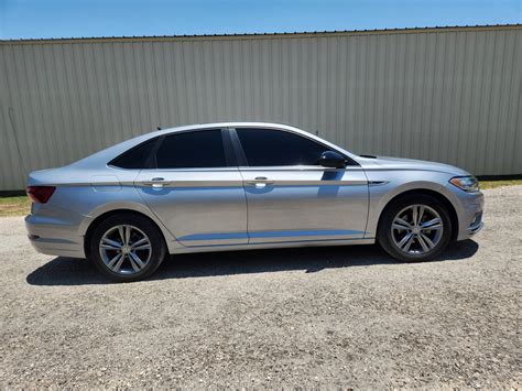 2020 Volkswagen Jetta R-Line - Repo Finder