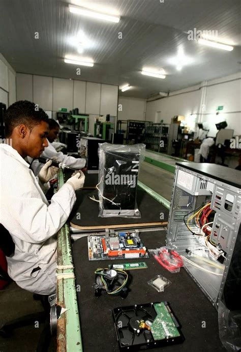 Computer Assembly 的图像结果