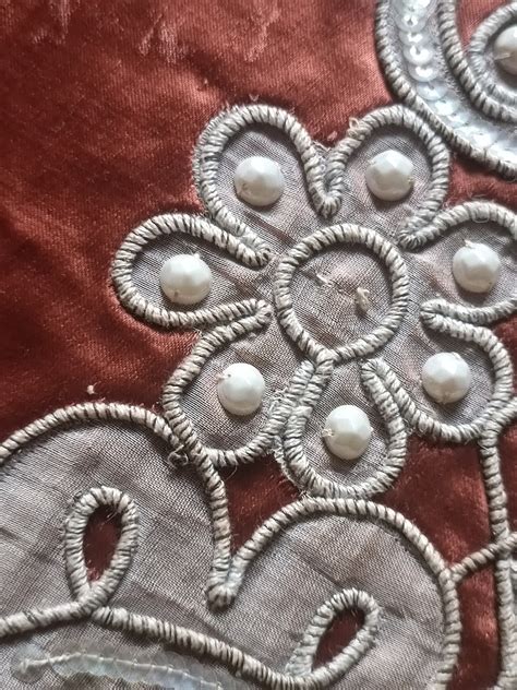 How Do You Applique Over a Panel 的图像结果