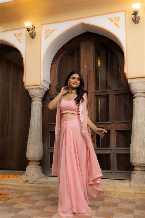 RAINA SALMON PINK 3 PIECE SHRUG SET – Deasha India