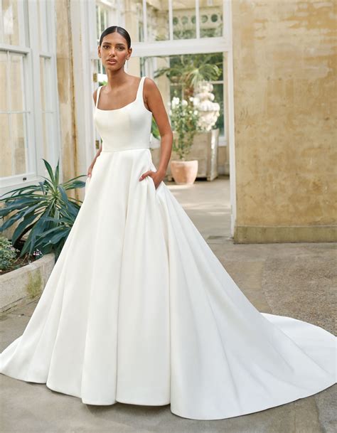 Plain satin wedding dress 60 photos - Astyledwedding.com