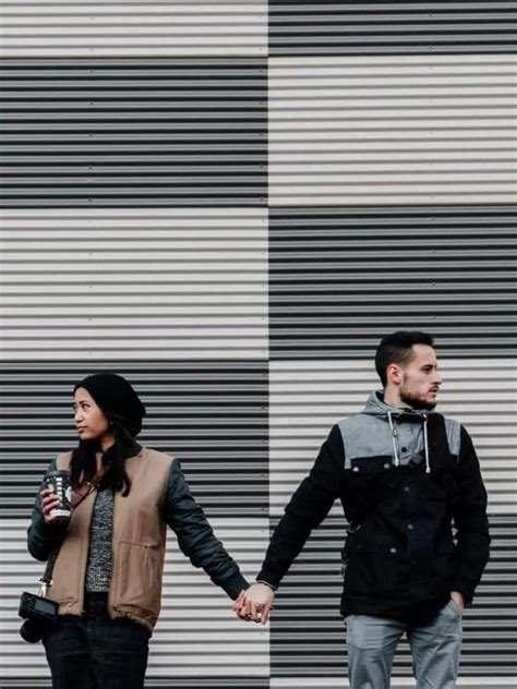 Things we do to ruin a good relationship | Times of India