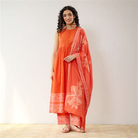 Ethnic Wear - Shop Indian Ethnic Wear for Women & Girls at Low Prices ...