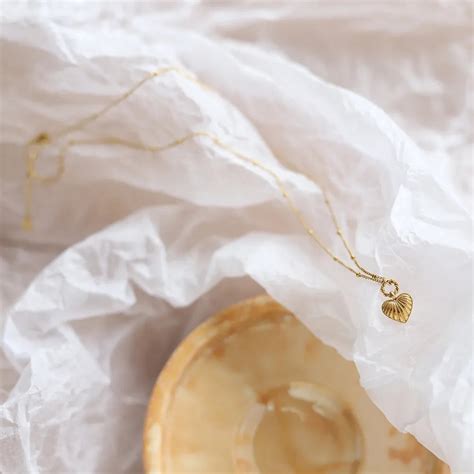 Waterproof Minimal Necklace | Amor Heart Necklace