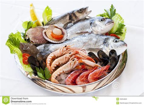 新鲜的海鲜。 库存图片. 图片 包括有 自然, 抓住, 原始, 地中海, 关闭, 淡菜, 弯脚的, 盛肉盘 - 33254625