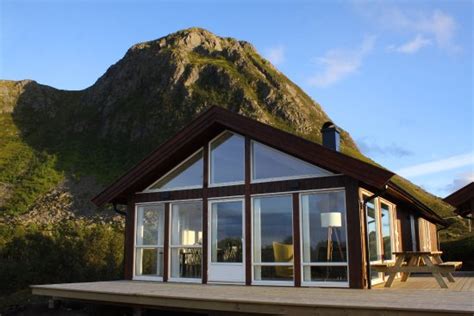 LOFOTEN LINKS LODGES (Gimsoysand) - Campground Reviews, Photos, Rate ...