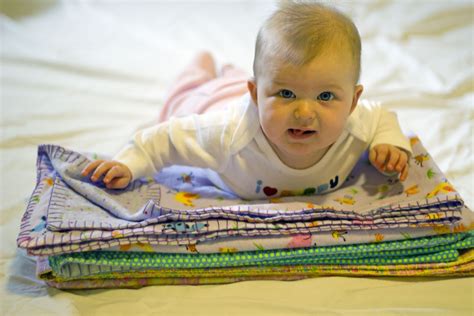 Image result for Simple Baby Blanket Tutorial