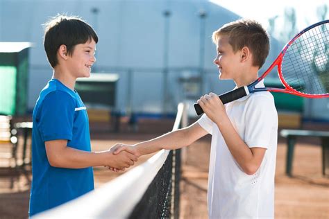 How To Become a Tennis Player: A Step-by-Step Guide for Beginners ...