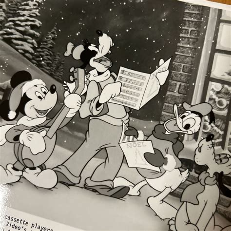 Vintage Disney Christmas Art Wallpapers - Wallpaper Cave