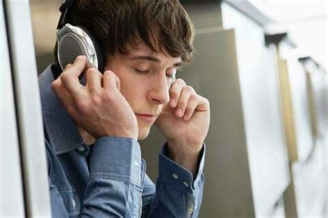 How to Download an MP3 File 的图像结果