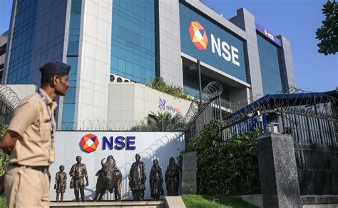 Stock market live updates, Sensex today: Sensex falls 500 points as ...