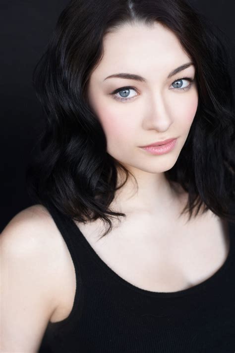 Jodelle Ferland Escena Caliente