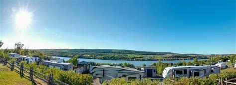 CAMPING ST-MATHIEU (Saint-Mathieu-de-Rioux) - Campground Reviews ...