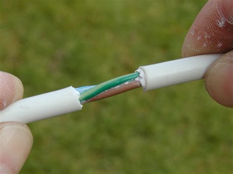 Image result for Looping Wire Dari Plug