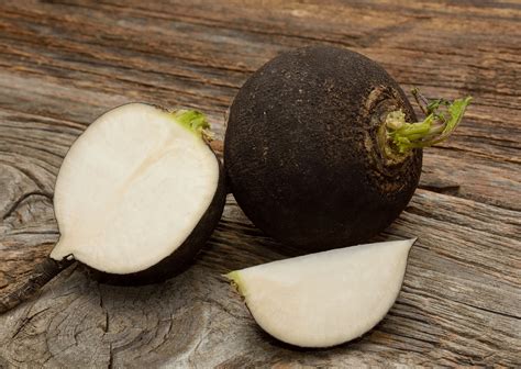 Black Spanish Round Radish Seeds - Heirloom – Hometown Seeds