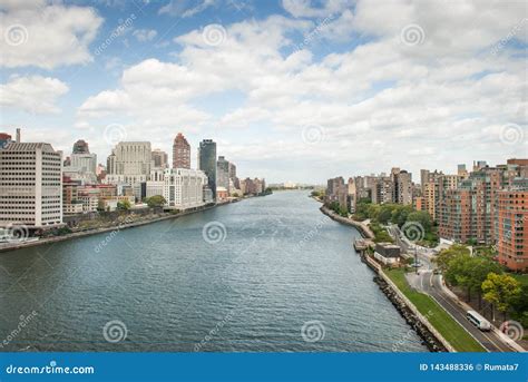 Aerial View on East River and Roosevelt Island from Roosevelt Island ...
