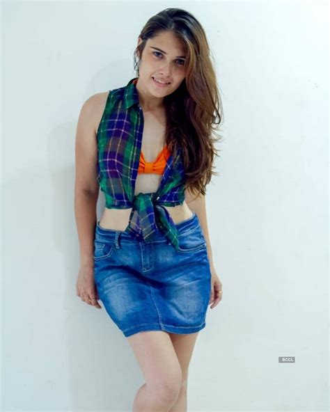 Alexius Macleod is upping the hotness quotient during the photo shoot ...