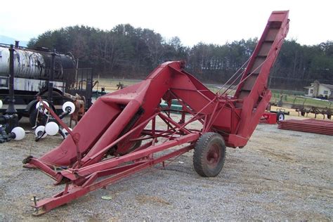 Single Row Corn Picker 的图像结果