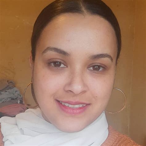 Moeshfiqah - English teacher - ₹839/h