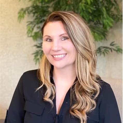 Overcoming Self-Sabotage: 11 Stories on How to Get Rid of Destructive ...