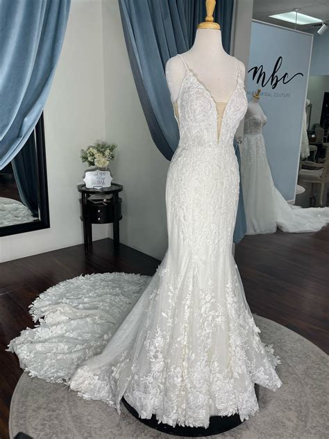 Martina Liana Sample Wedding Dress Save 31% - Stillwhite