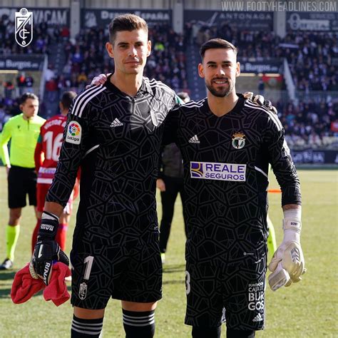 All Teams Wear Black Goalkeeper Kits in Spain - Footy Headlines