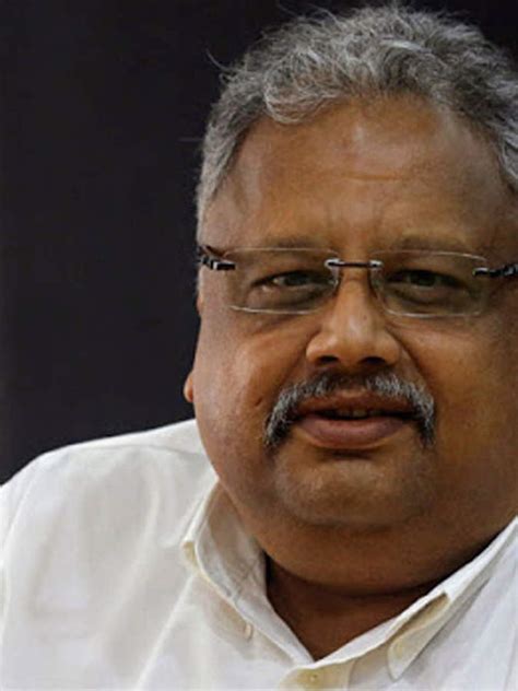 Akasa Air: दुबई के निवेशक माधव भटकुली ने आकाश एयर में निवेश करने में ...