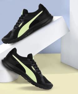 PUMA Trackracer 2.0 Sneakers For Men - Buy PUMA Trackracer 2.0 Sneakers ...