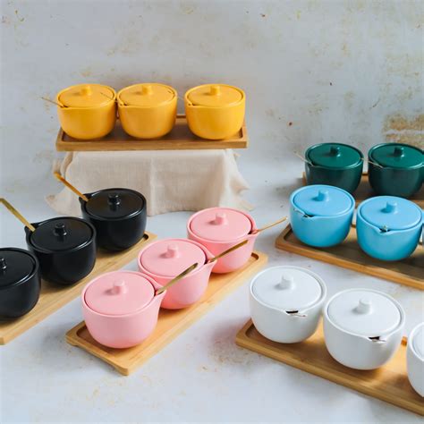 Pickle Jars With Tray Set of 3 Online - Premium Spice Jar | Nestasia