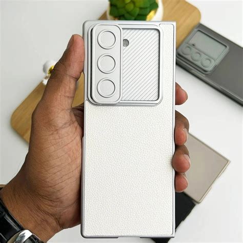 Buy Mobile Cases Online India – iPhone & Samsung Covers – The Case Store