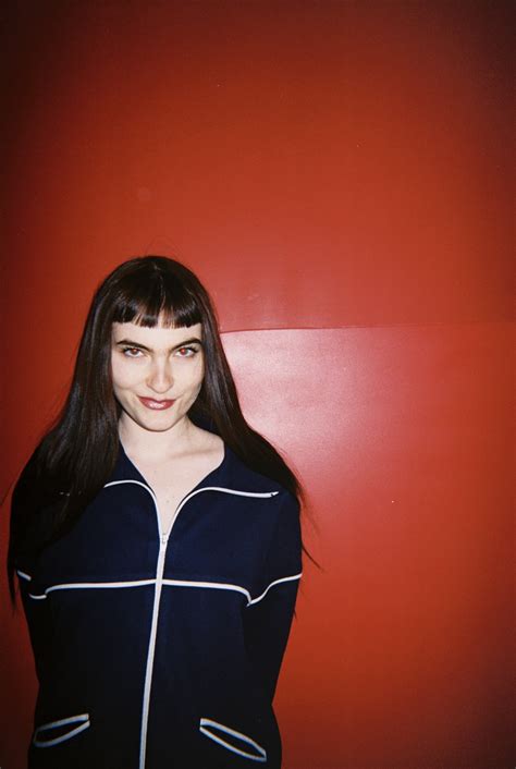 Anora 's Ivy Wolk Reveals the Best Bars in New York for Picking Fights