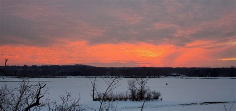 Ice fishing under a fiery sky - Nimisila Reservoir : r/Ohio